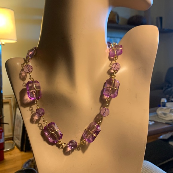 CHUNKY FAUX COSTUME AMETHYST NECKLACE PURPLE - Picture 2 of 11